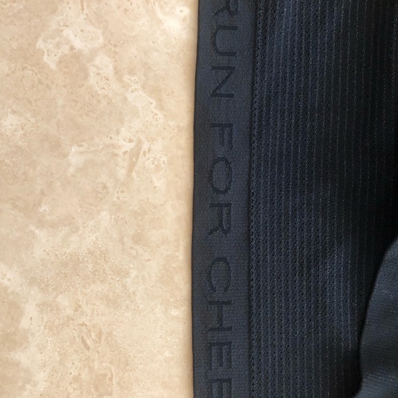 Run swiftly Lululemon size 6 - Picture 4 of 4